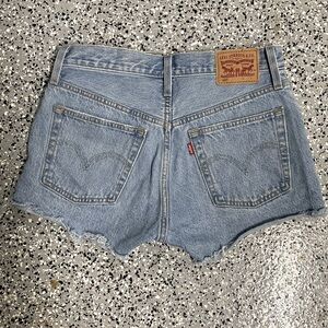 Levi’s 501 button fly cutoffs